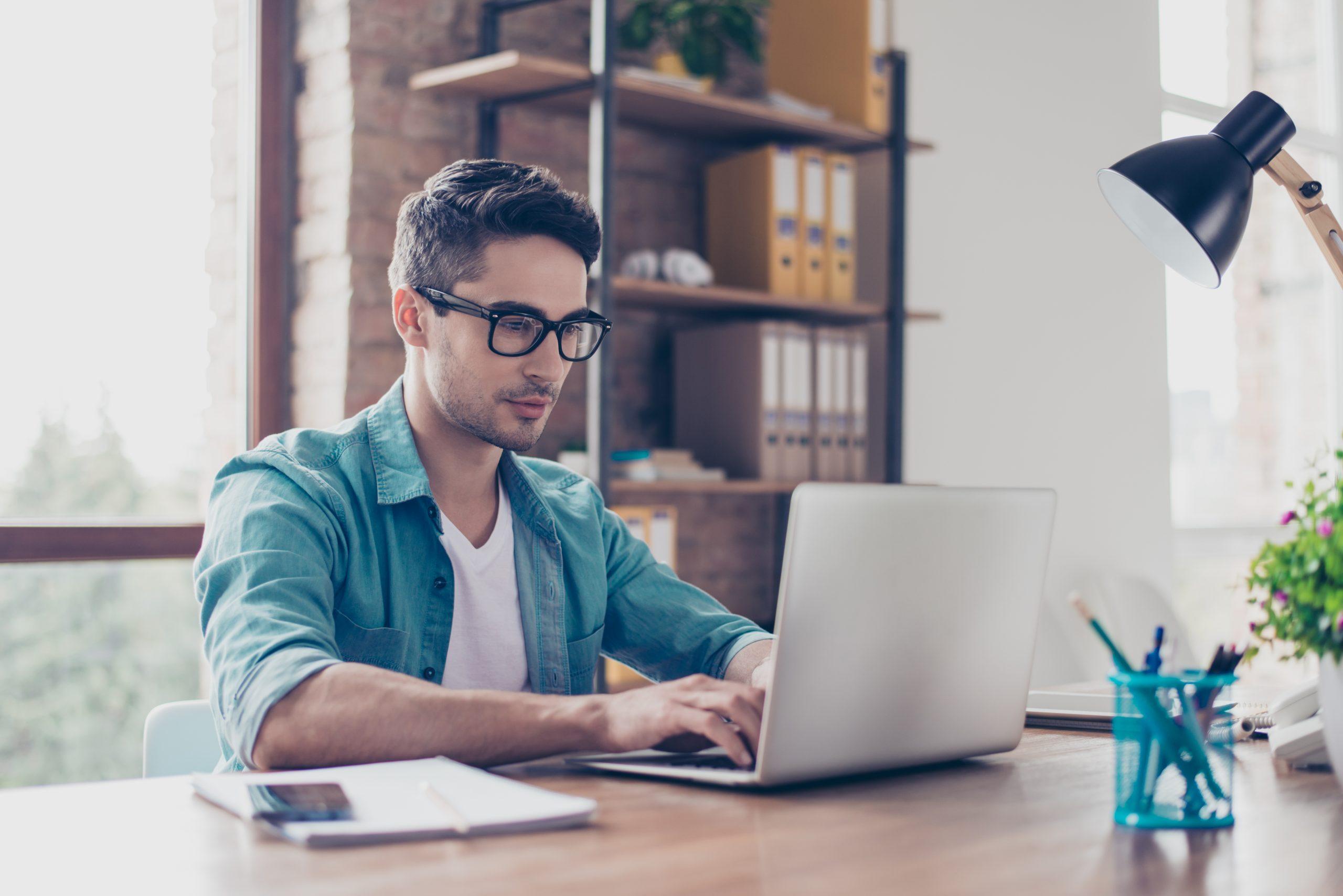 What to Include in a Cover Letter in 2026 + Examples