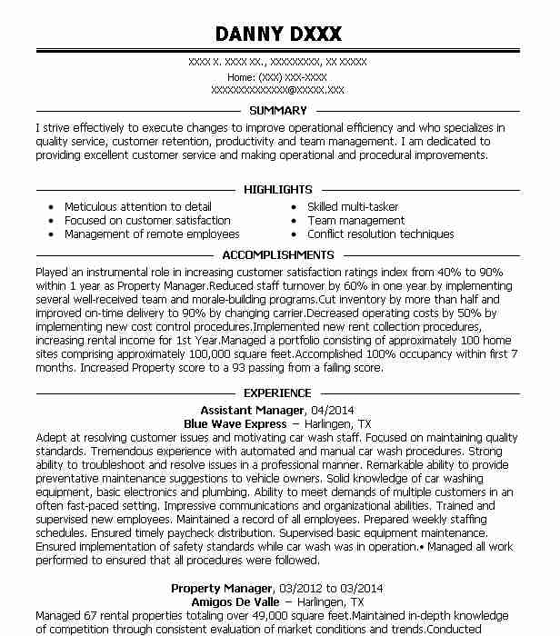 Assistant Manager Resume Example